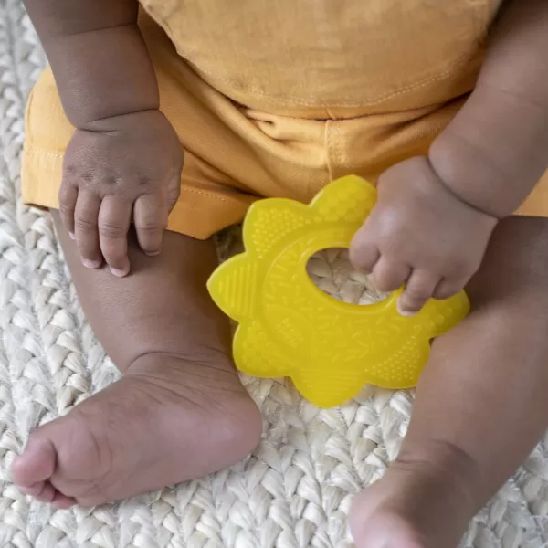 Bright Starts Kousátko 2 ks Sunny Sooothers, 3m +