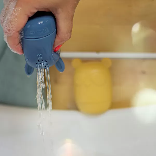 PETITE&MARS Hračky silikonové do vany AMIGOS 4 ks 6m+