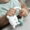 INGENUITY Kousátko silikonová ovečka Soothing Sheppy™ 3m+