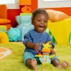 BRIGHT STARTS Hračka s melodií na C kroužku Pull, Play & Boogie™ žirafa 0m+