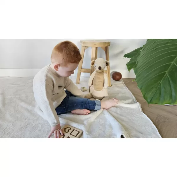 HAPPY HORSE Surikata Mirre přítulka velikost: 24 cm