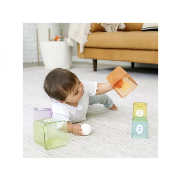 Infantino Sada stohovacích kelímků a míčku