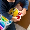 BABY EINSTEIN Hračka hudební xylofon Cal’s Curious Keys™ 12m+