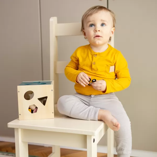 PETITE&MARS Hračka dřevěná třídící Gravity Wood of Mars 12m+