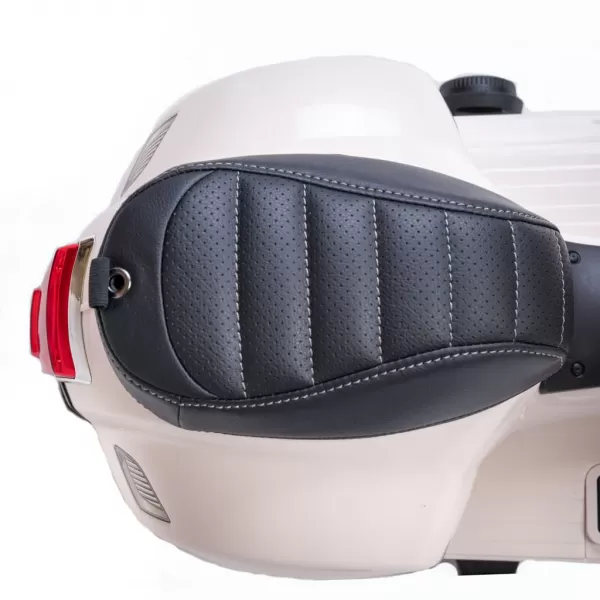 Baby Mix Dětská elektrická motorka Vespa