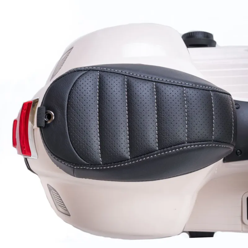 Baby Mix Dětská elektrická motorka Vespa