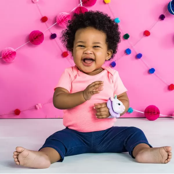 BRIGHT STARTS Chrastítko s kousátkem na ruku 2 ks 0 m+