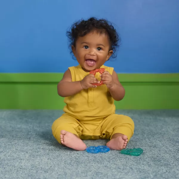 BRIGHT STARTS Kousátko plněné vodou tvary Stay Cool Teethers™ 3ks, 3m+