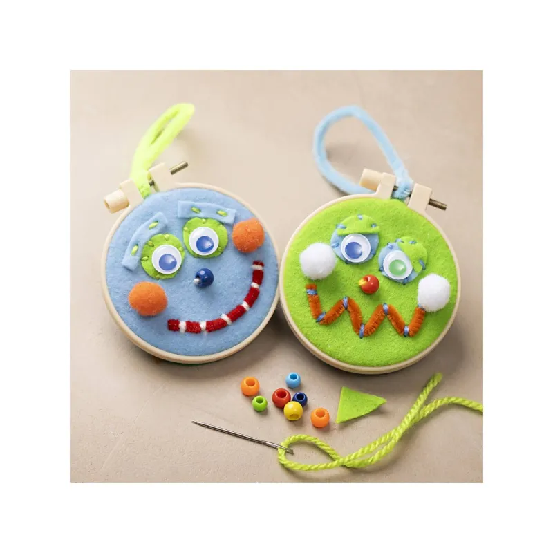 Creativ Company Kreativní sada Mini Craft Kit Embroidery Faces