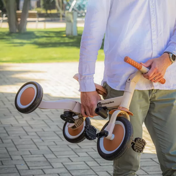 PETITE&MARS Tříkolka multifunkční 5v1 Turbo