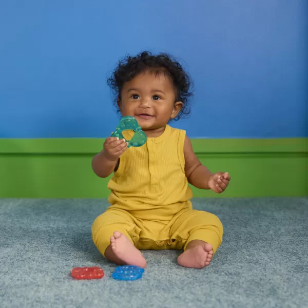 BRIGHT STARTS Kousátko plněné vodou tvary Stay Cool Teethers™ 3ks, 3m+