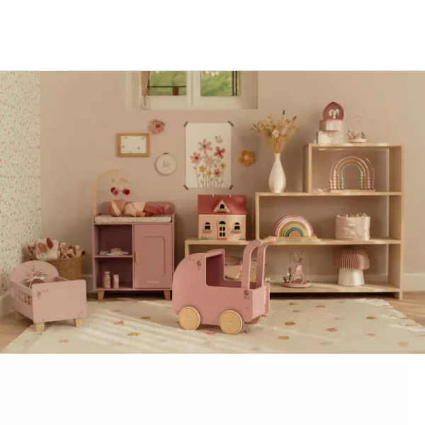 Little Dutch Kočárek pro panenky dřevěný s peřinkou