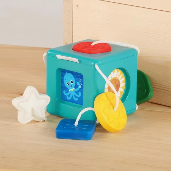 BABY EINSTEIN Hračka senzorická vkládací Match&Grasp Block™ 6m+
