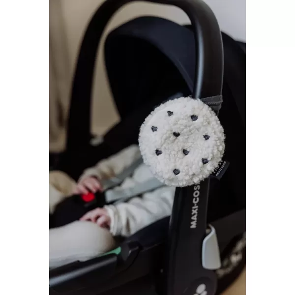 FLOW Hračka s tlukotem srdce na cesty Billy Hearts