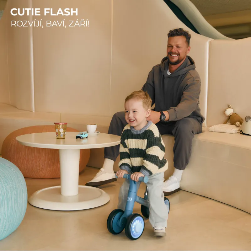 KINDERKRAFT Odrážedlo Cutie Flash Blue