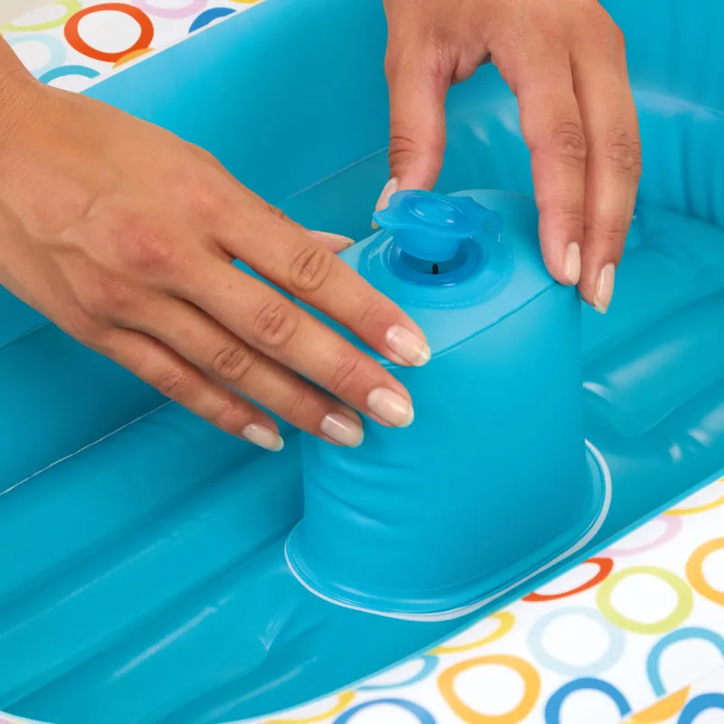 BRIGHT STARTS Vanička a bazén s míčky Bathe & Giggle™ 2 v 1, 6m+