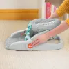 BRIGHT STARTS Křesílko učicí s hračkami připravené na cestování Learn-to-Sit™ Grey, 4m+